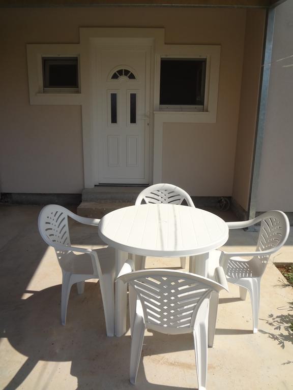 Apartments Franov Bibinje Δωμάτιο φωτογραφία